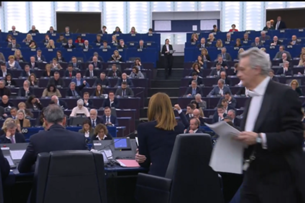 Auf dem Bild sieht man das EU-Parlament bei der Abstimmung &uuml;ber das Mercosur-Abkommen