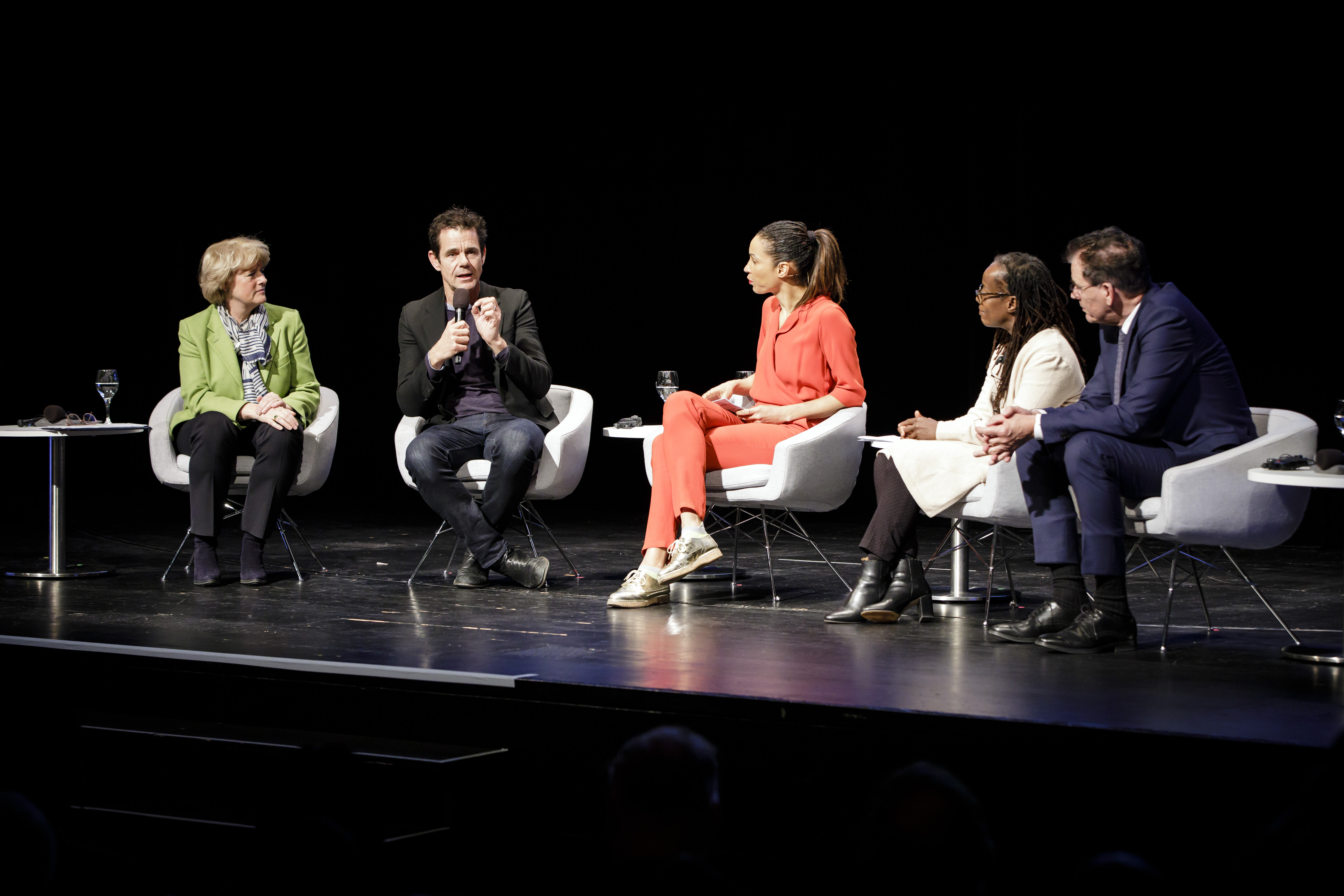 Podiumsdiskussion